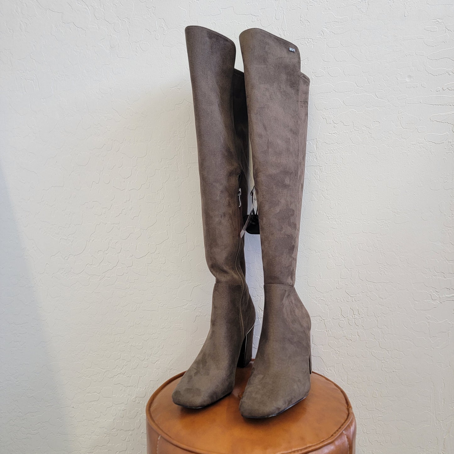 DKNY Shoe Size 7 Brown Boots