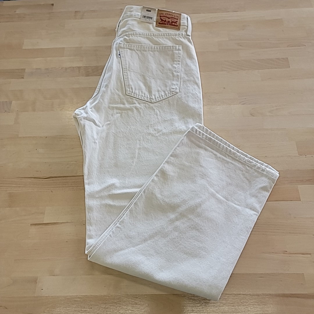 Levi's Size 31 Low Pro White Jeans